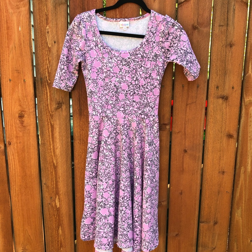 Nicole dress